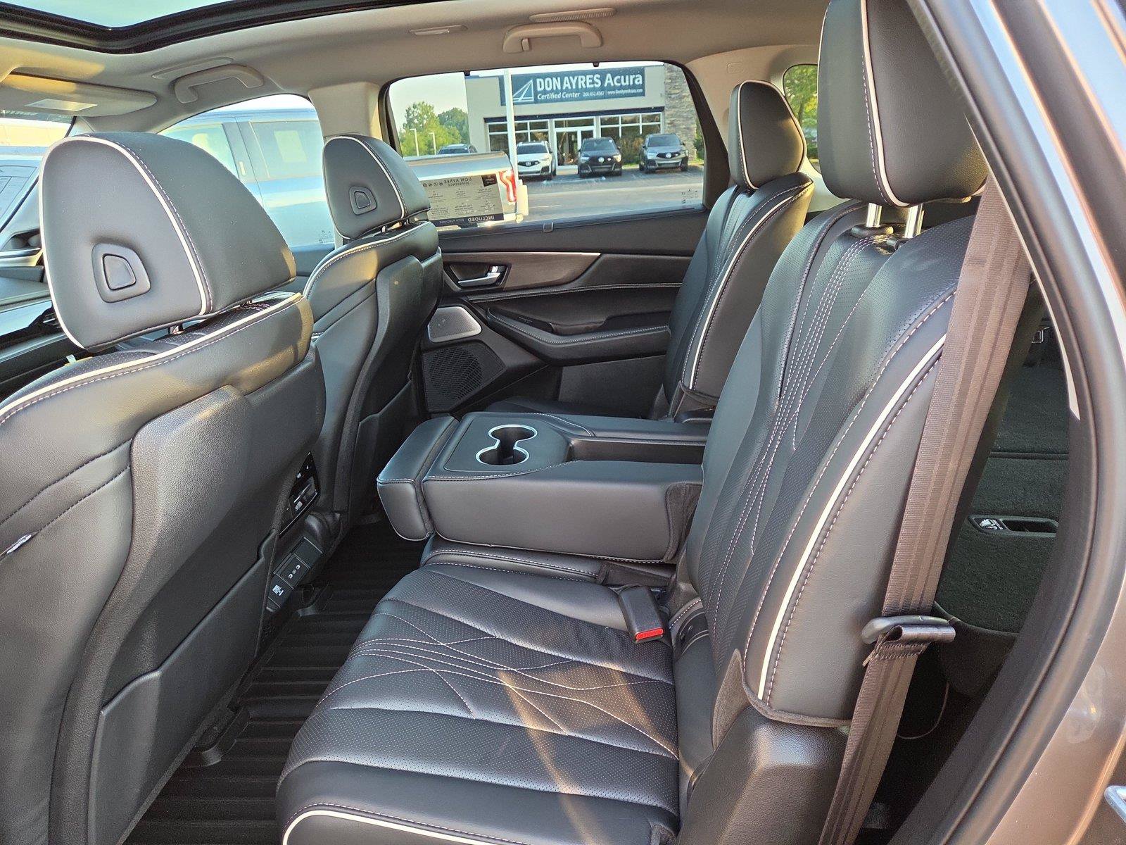 Certified 2026 Acura MDX w/ Advance Package AWD/4WD image 25