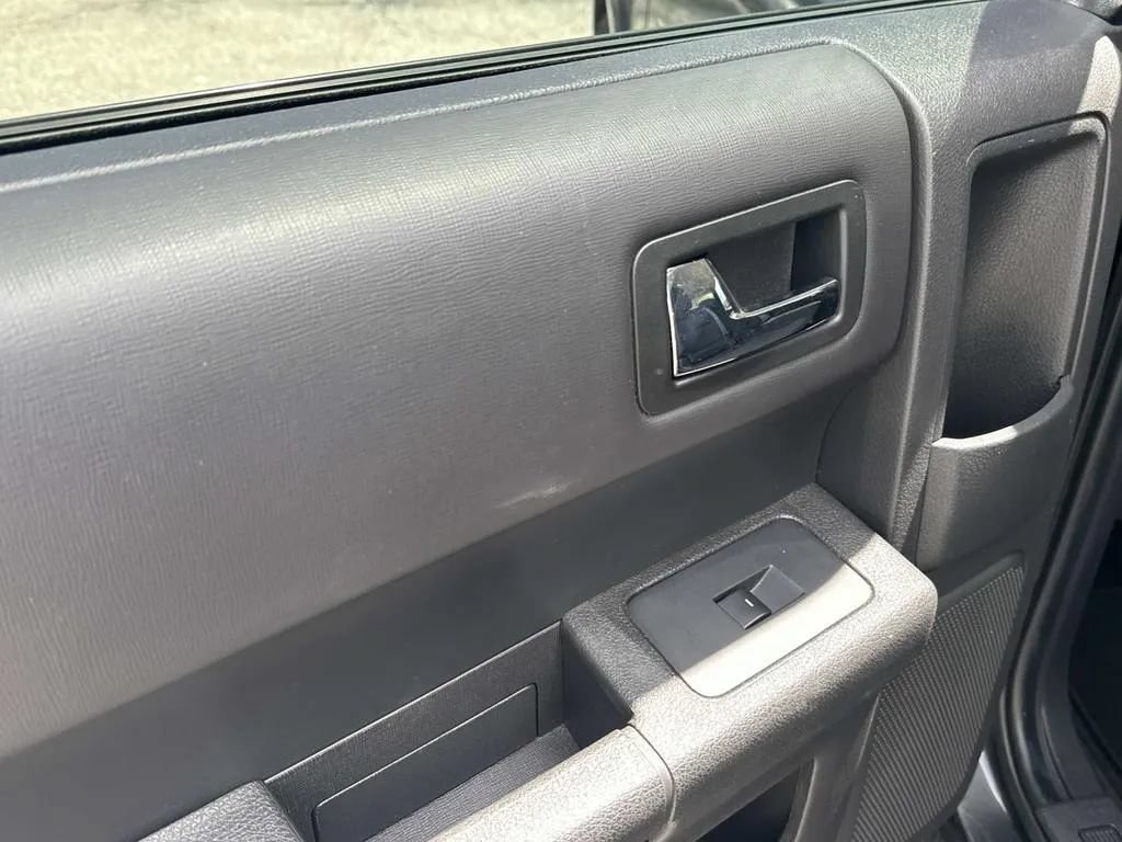 Used 2016 Ford Flex SE FWD image 13