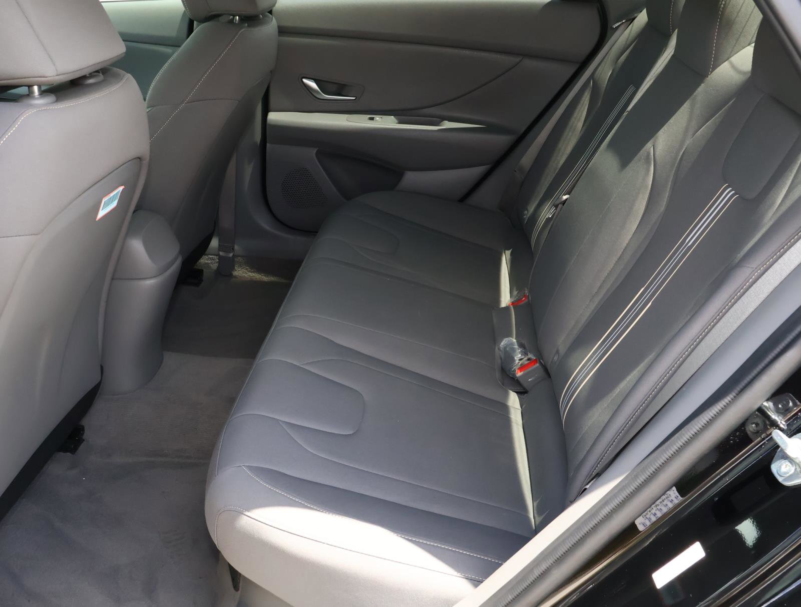 Used 2023 Hyundai Elantra Blue image 19