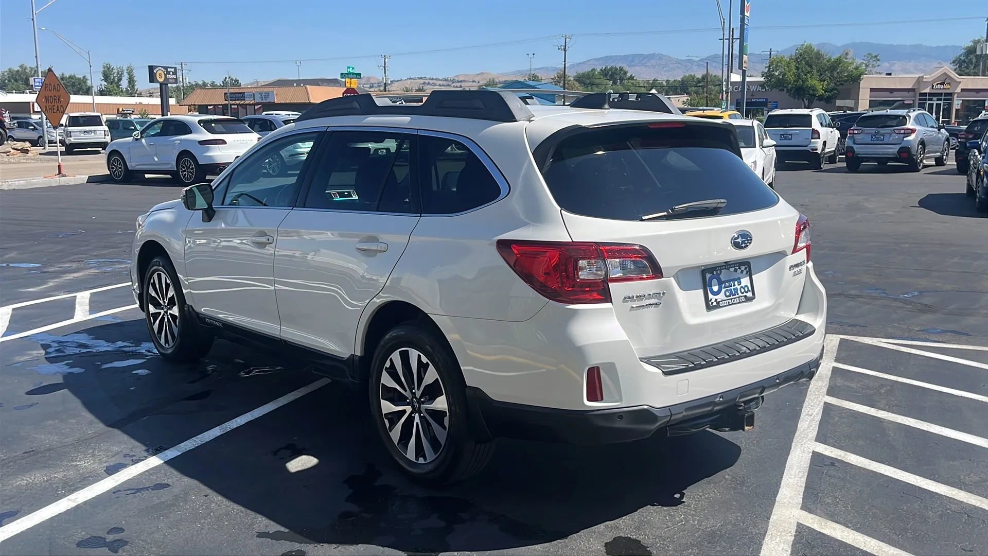 Used 2017 Subaru Outback 2.5i Limited image 5