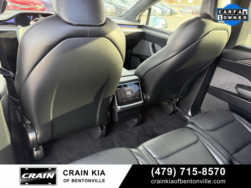 Used 2022 Tesla Model X image 25
