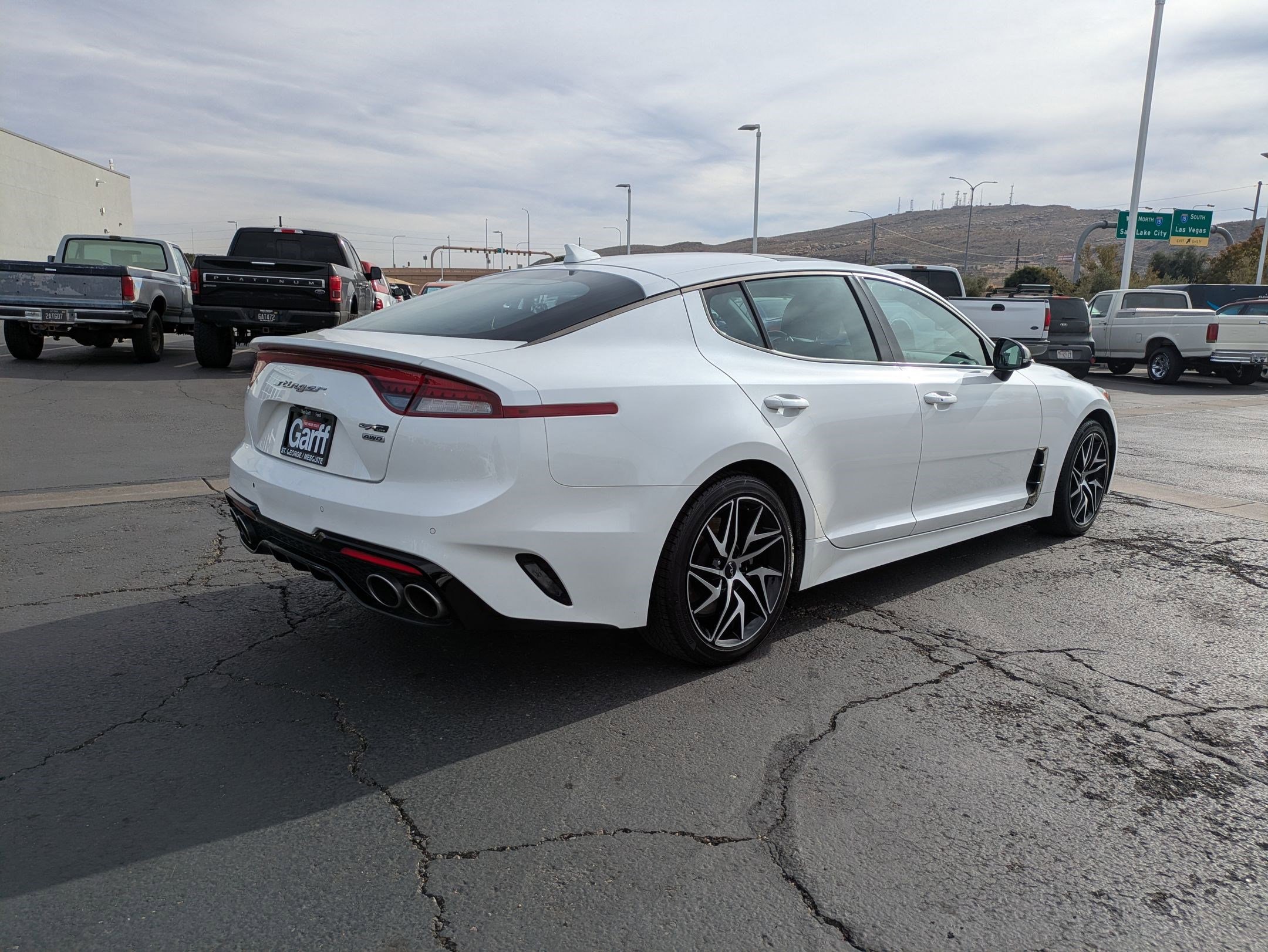 Used 2022 Kia Stinger GT-Line w/ Sun & Sound Package image 3