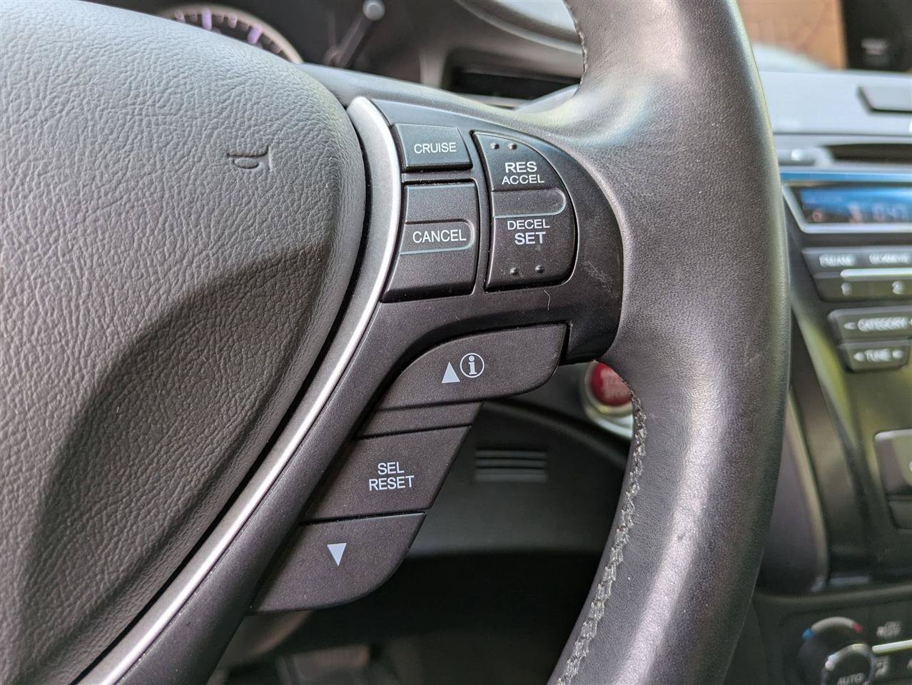Used 2013 Acura ILX w/ Technology Package FWD image 14
