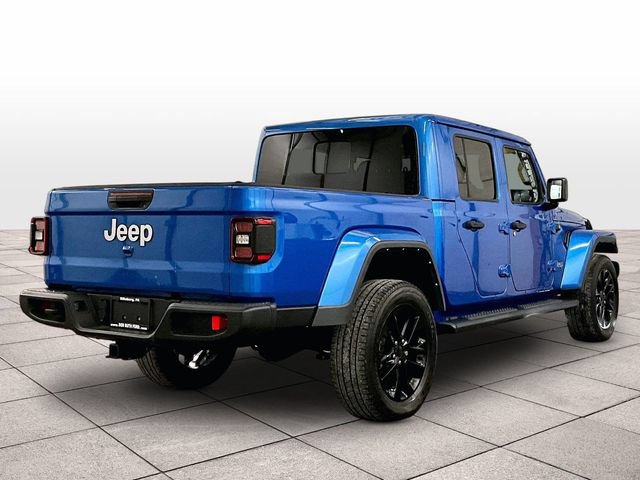 Used 2021 Jeep Gladiator Overland AWD/4WD image 11