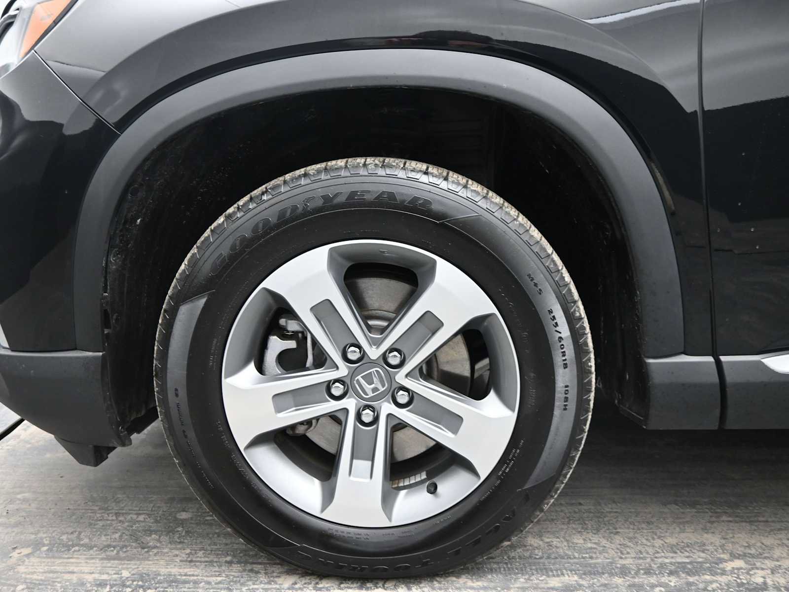 Used 2024 Honda Pilot EX-L image 10