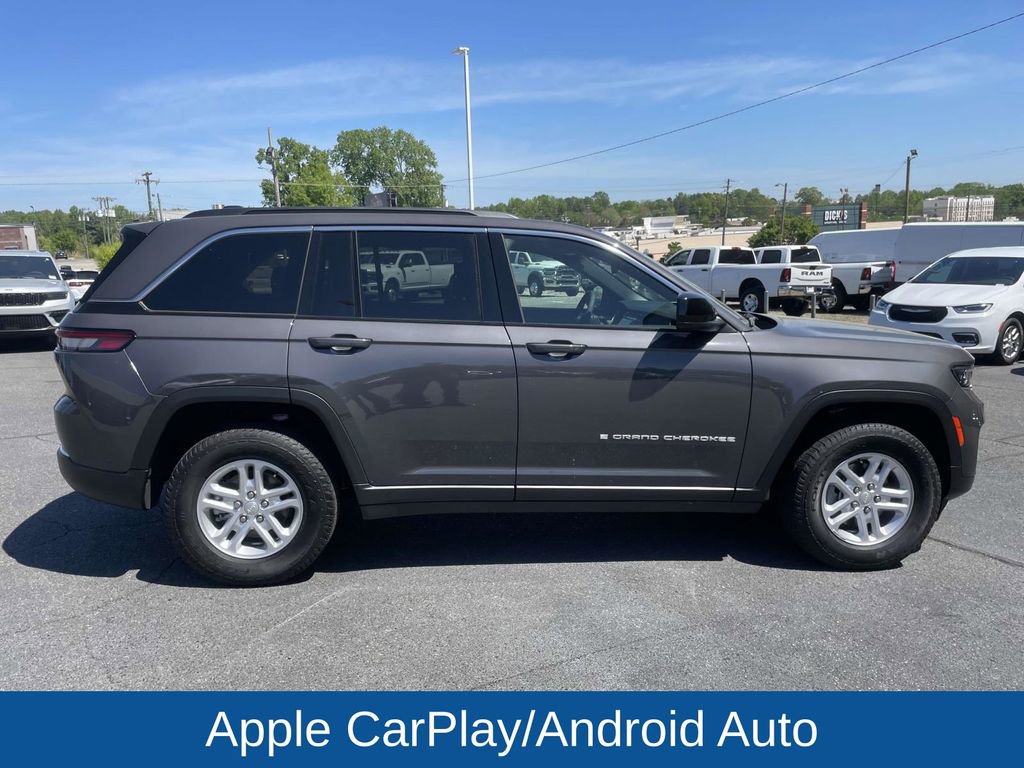 Certified 2025 Jeep Grand Cherokee Laredo w/ Trailer Tow Package image 10