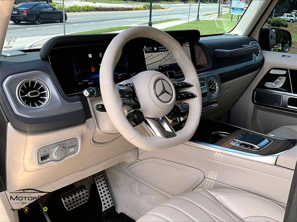 Used 2025 Mercedes-Benz G 63 AMG 4MATIC image 13