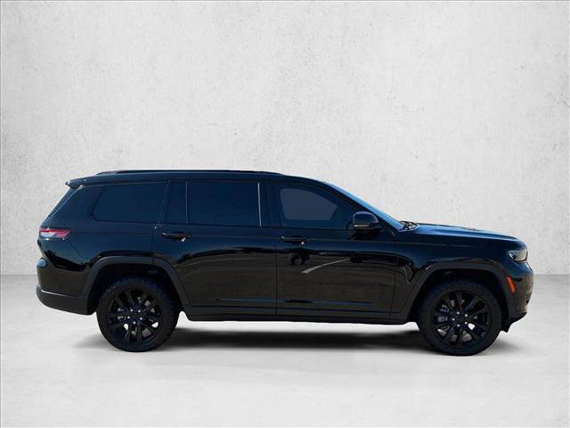 Used 2024 Jeep Grand Cherokee L Altitude AWD/4WD image 4