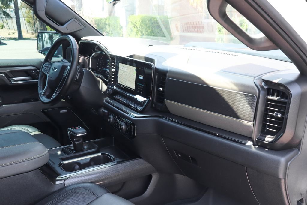 Used 2024 Chevrolet Silverado 1500 ZR2 w/ Technology Package AWD/4WD image 50