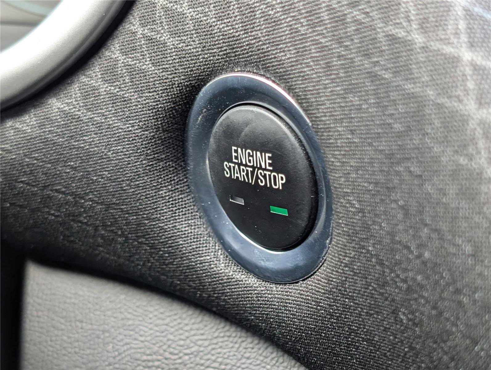 Used 2022 Chevrolet Malibu LT image 24