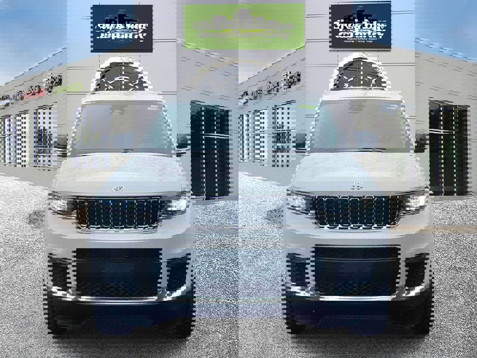 Used 2021 Jeep Grand Cherokee L Limited image 4