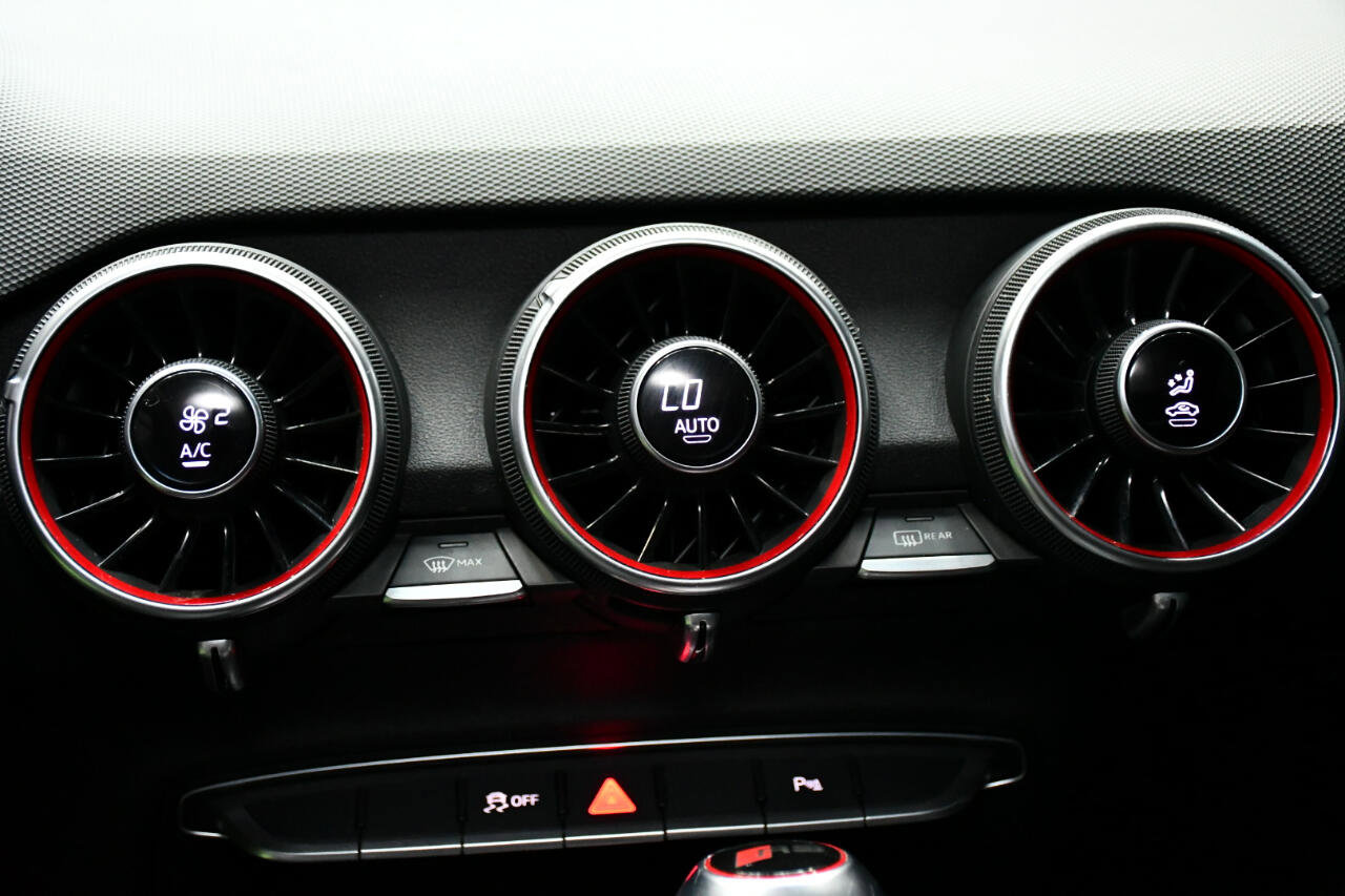 Used 2019 Audi TT RS w/ Technology Package image 28