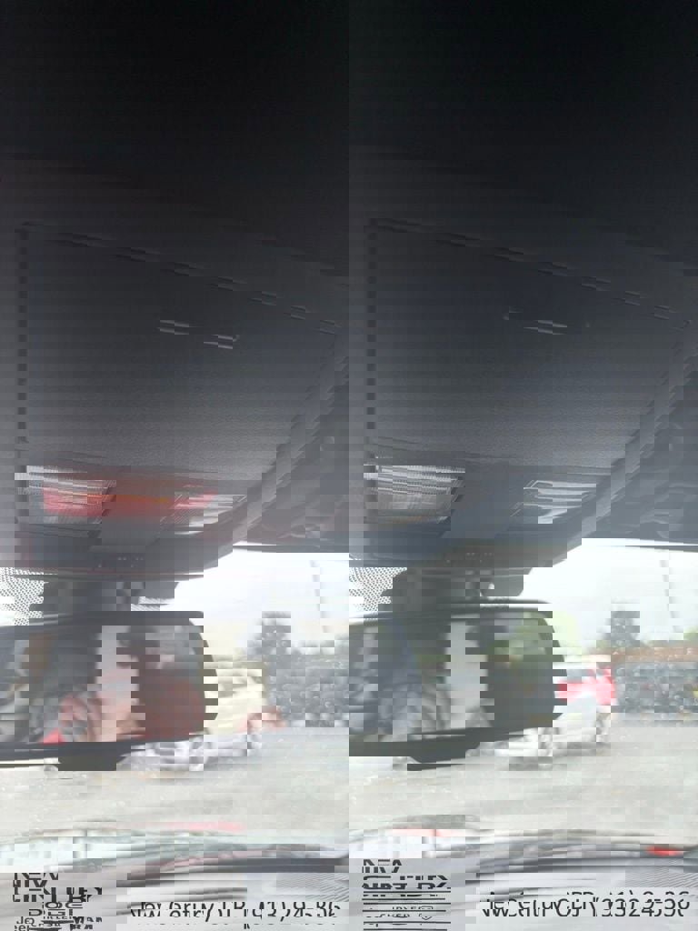 Used 2023 Dodge Challenger R/T w/ Blacktop Package image 18