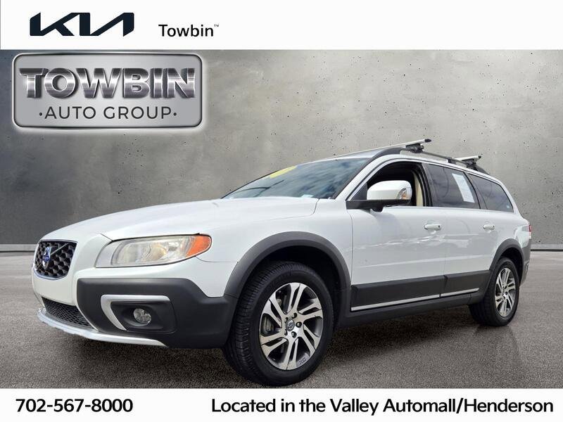 Used 2015 Volvo XC70 T5 Premier w/ Proximity Package