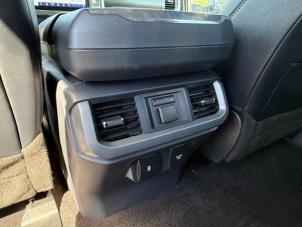 Used 2022 Ford F150 Lariat w/ Equipment Group 502A High AWD/4WD image 21