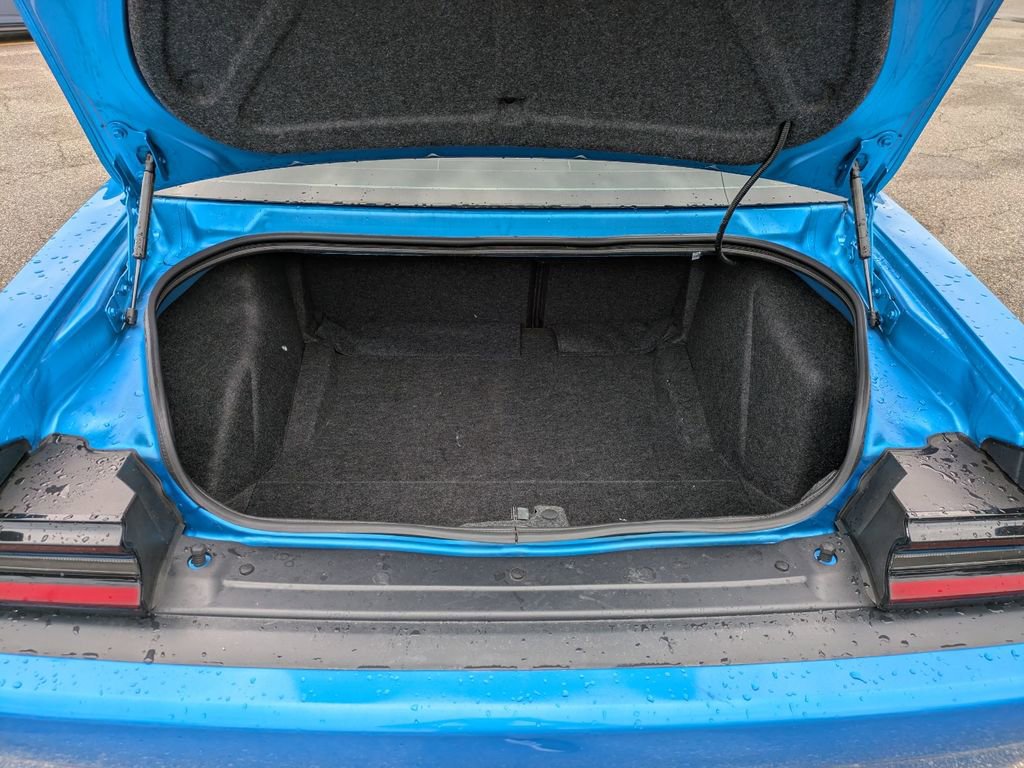 Used 2023 Dodge Challenger R/T w/ Plus Package image 13