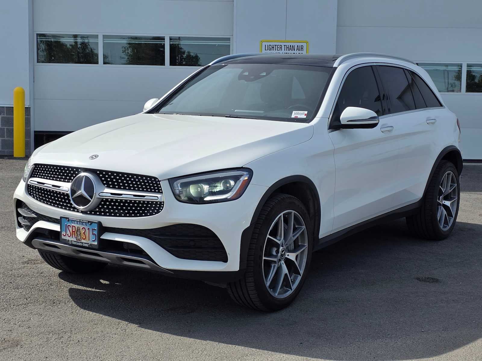 Used 2020 Mercedes-Benz GLC 300 4MATIC image 7