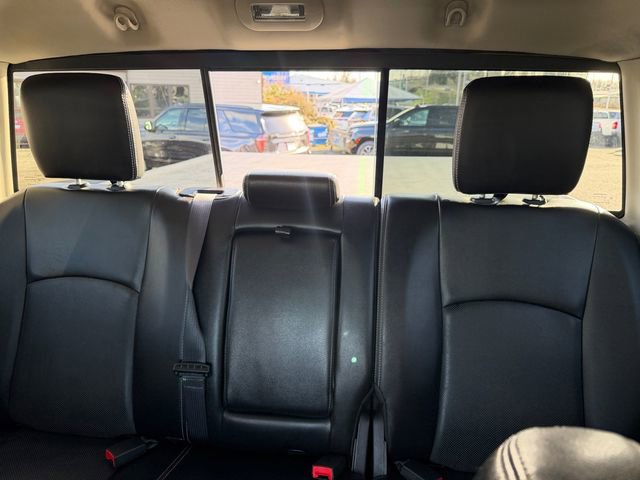 Used 2015 RAM 1500 Sport image 33