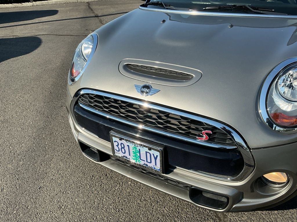 Used 2017 MINI Cooper S FWD image 4