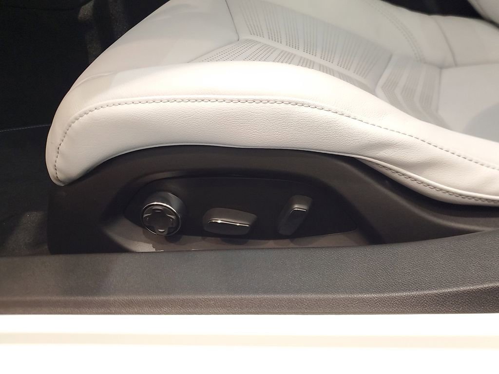 New 2026 Chevrolet Corvette Stingray Premium Conv w/ 3LT image 10