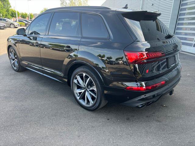 Certified 2023 Audi SQ7 Premium Plus w/ Executive Package AWD/4WD image 4