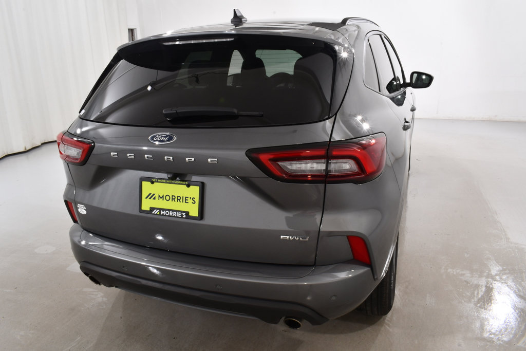 Used 2024 Ford Escape ST-Line w/ Tech Pack #1 AWD/4WD image 12