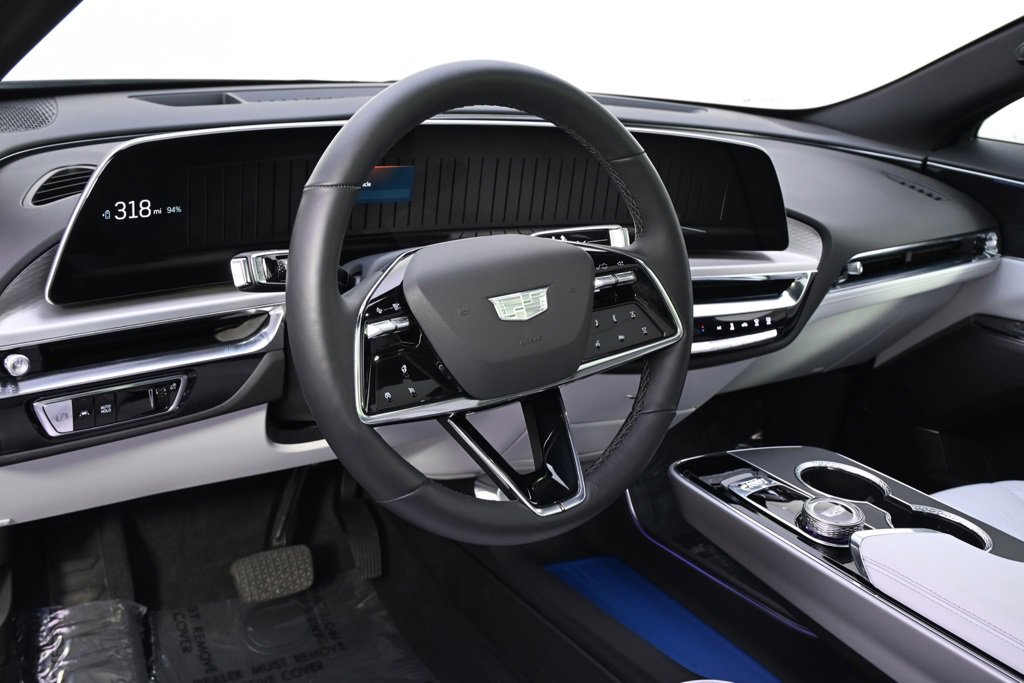 New 2025 Cadillac Lyriq Sport image 11