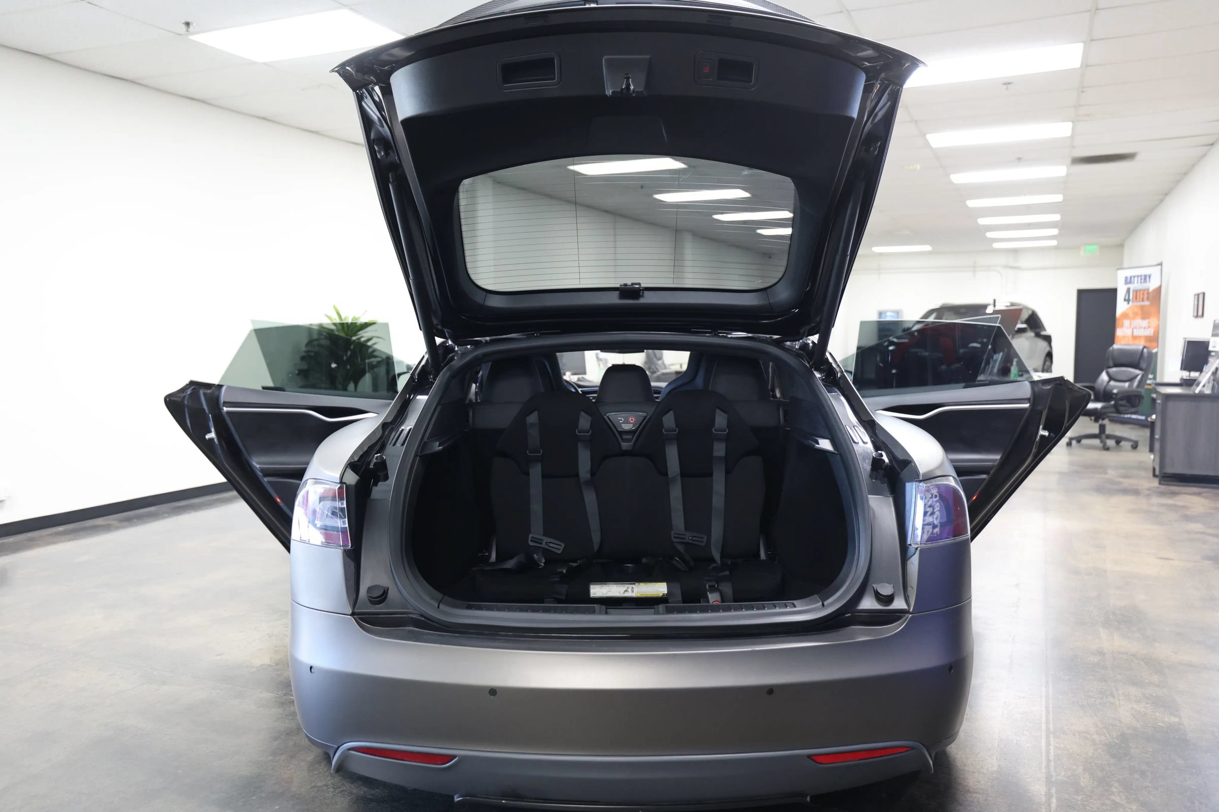 Used 2015 Tesla Model S P85D AWD/4WD image 44