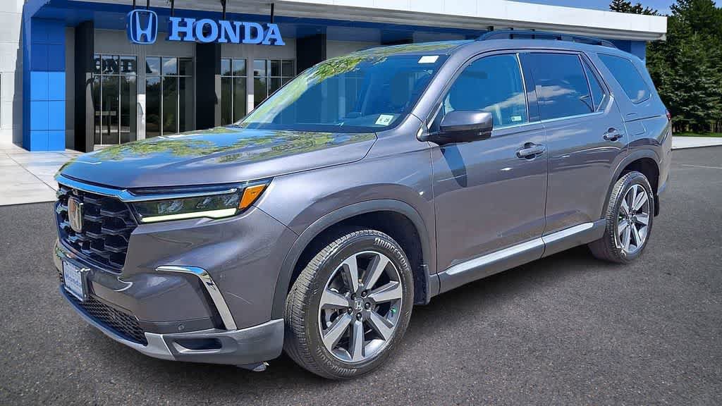 Used 2023 Honda Pilot Elite image 4