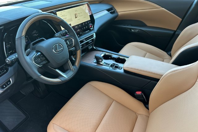 New 2026 Lexus RX 350h w/ Convenience Package AWD/4WD image 8