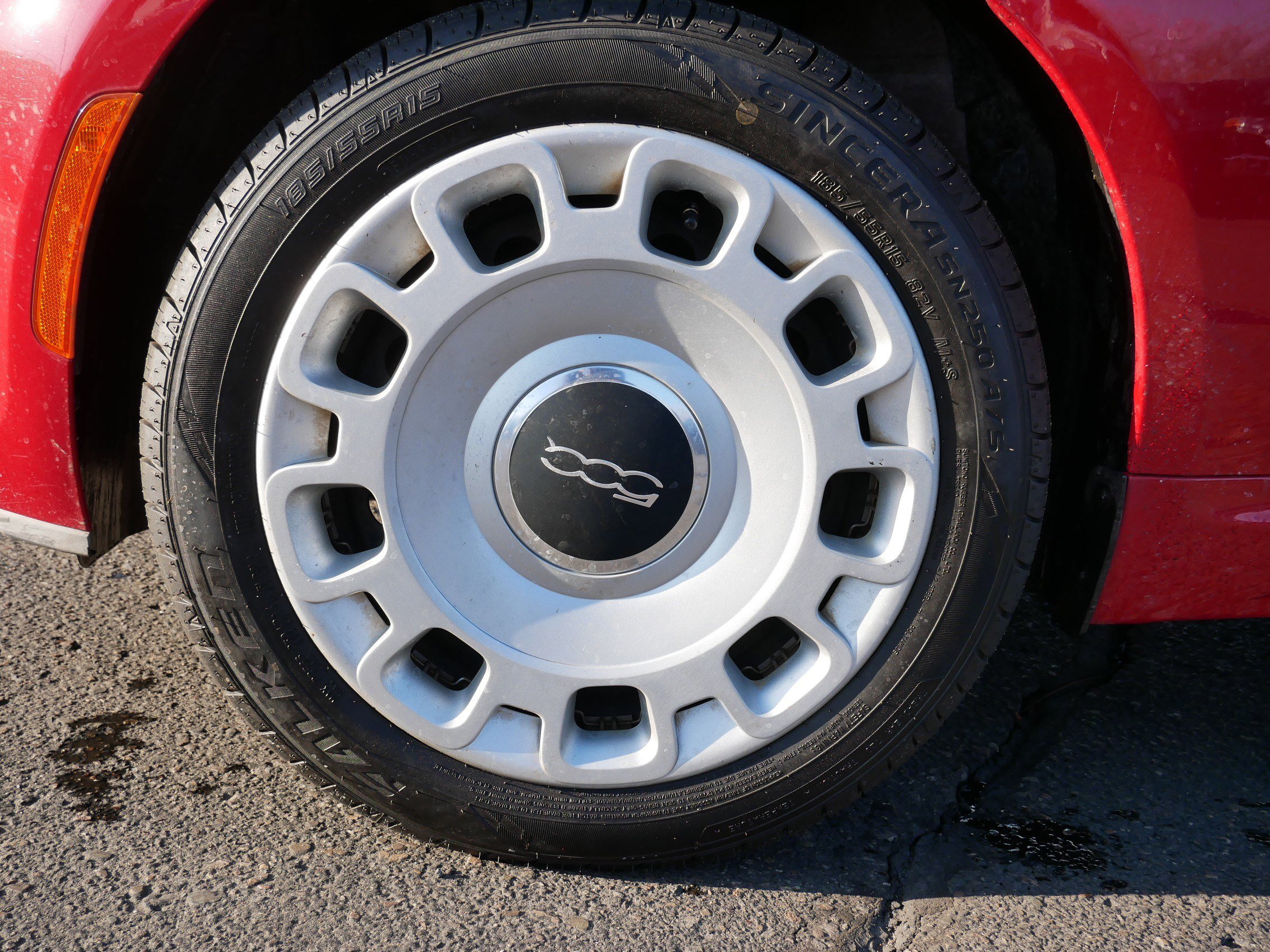 Used 2013 FIAT 500 Pop image 13