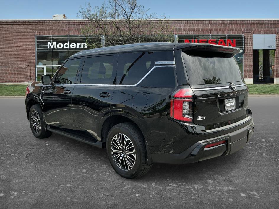 Certified 2025 Nissan Armada Platinum AWD/4WD image 2
