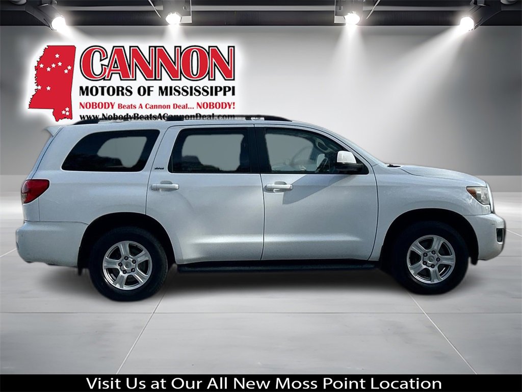 Used 2015 Toyota Sequoia SR5 image 6