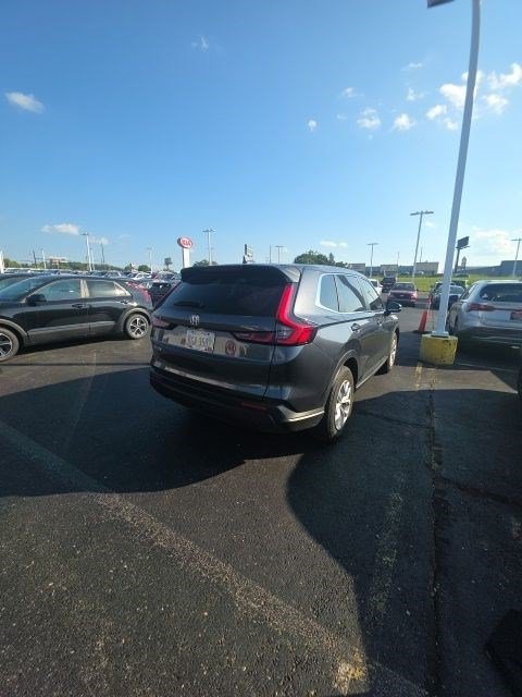 Used 2024 Honda CR-V LX image 7