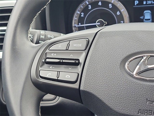 Certified 2022 Hyundai Venue Limited image 14