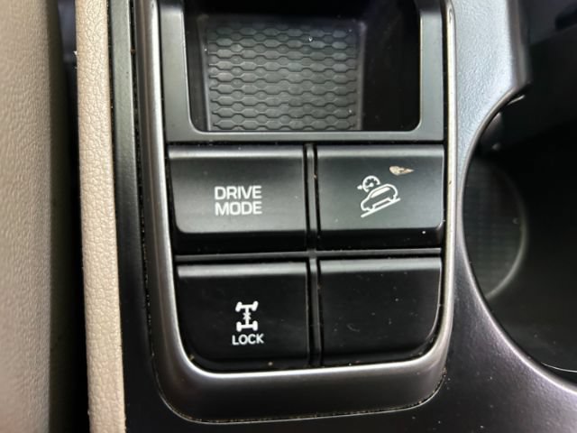 Used 2017 Hyundai Tucson SE Plus AWD/4WD image 26
