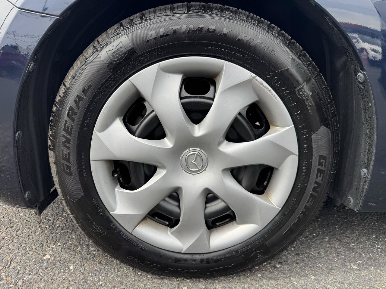 Used 2015 MAZDA MAZDA3 i Sport FWD image 18