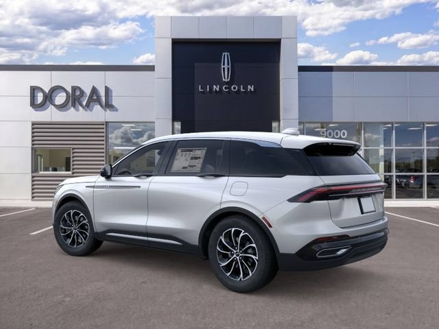 New 2026 Lincoln Nautilus Premier AWD/4WD image 4