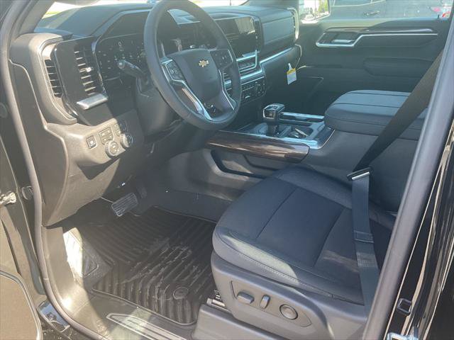 New 2026 Chevrolet Silverado 1500 LT w/ Z71 Off-Road Package AWD/4WD image 9