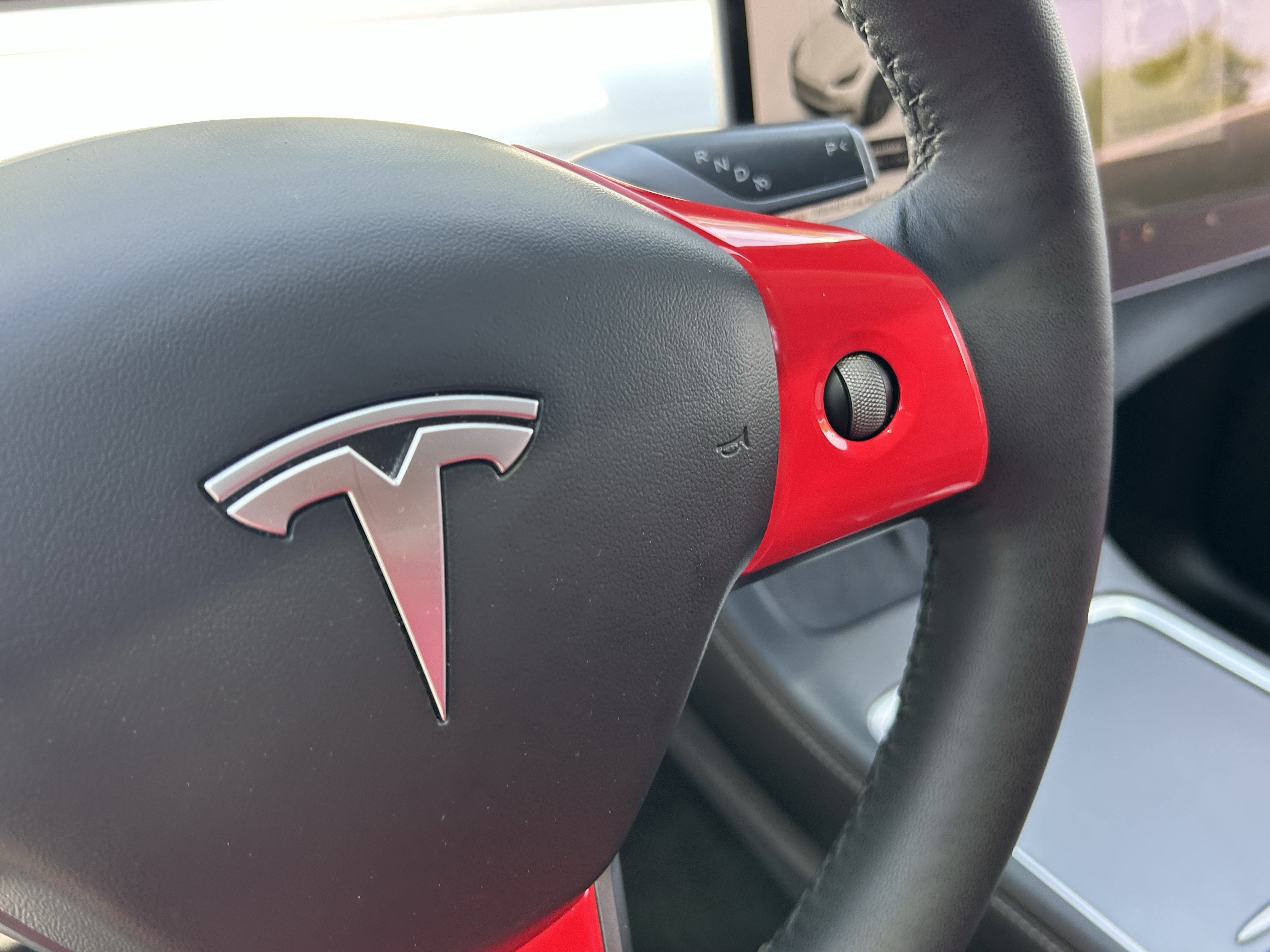 Used 2021 Tesla Model Y Long Range AWD/4WD image 29