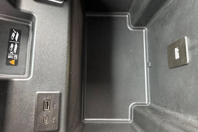 Used 2025 GMC Sierra 1500 Elevation w/ Preferred Package image 33