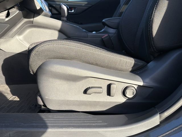 Used 2025 Subaru Outback Premium image 24