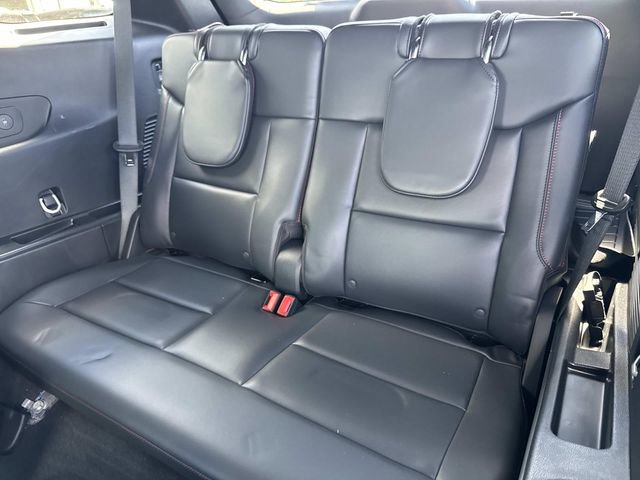 Used 2025 Ford Explorer ST image 16