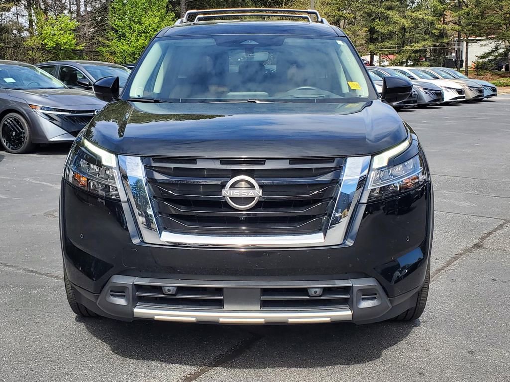 Certified 2024 Nissan Pathfinder Platinum w/ Cargo Package FWD image 11