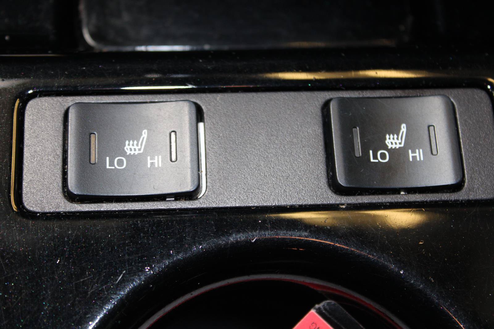 Used 2021 Toyota Prius Prime XLE FWD image 27