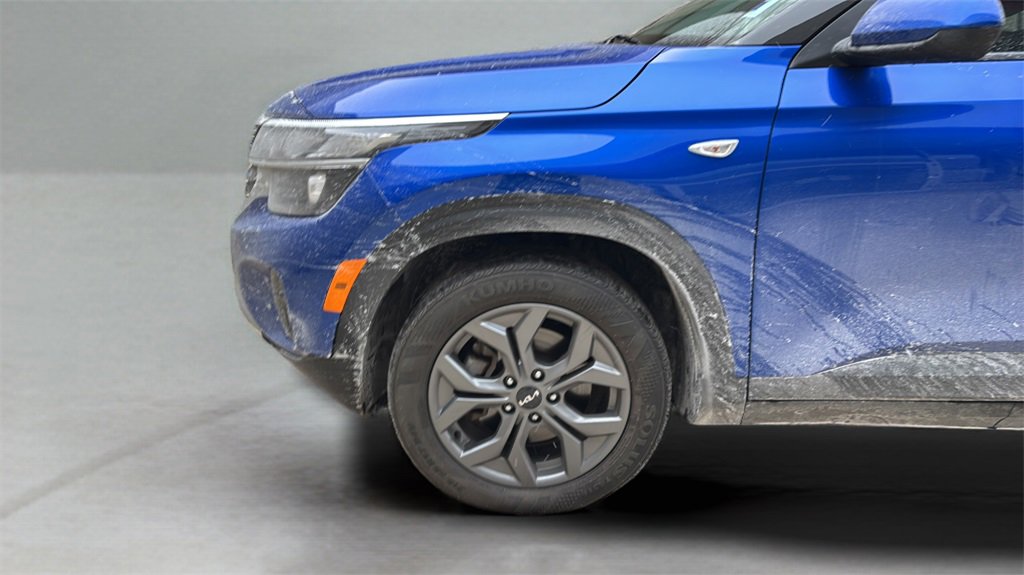 Used 2024 Kia Seltos LX image 9