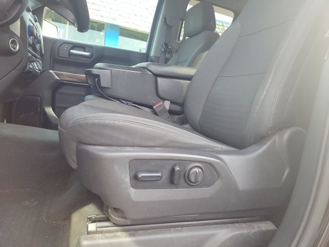 Used 2019 Chevrolet Silverado 1500 LT w/ All-Star Edition AWD/4WD image 24