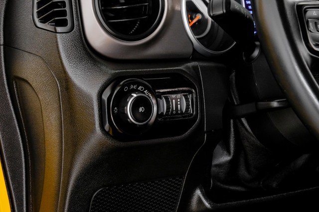 Used 2018 Jeep Wrangler Unlimited Sport S AWD/4WD image 26