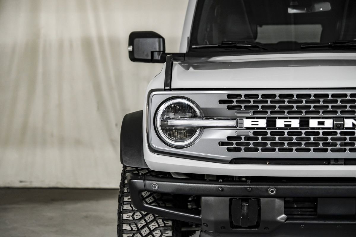 Used 2024 Ford Bronco Badlands image 61