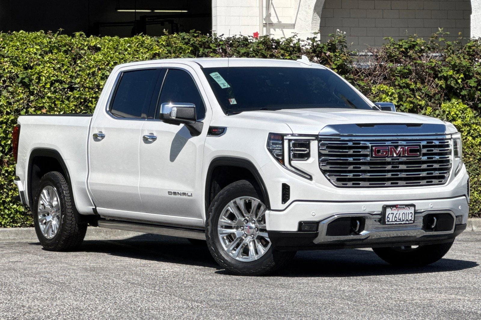 Used 2023 GMC Sierra 1500 Denali w/ Technology Package AWD/4WD video 2
